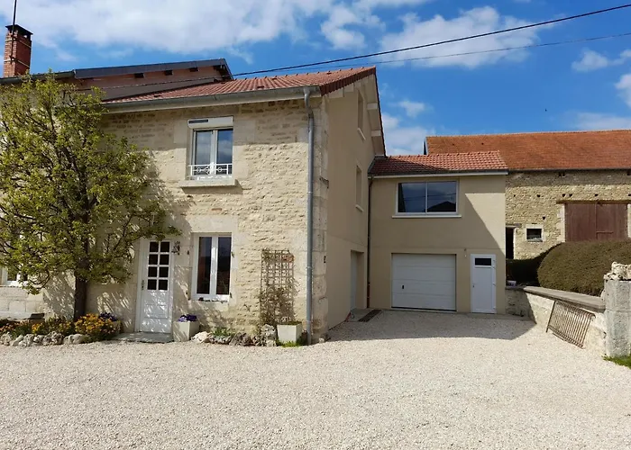 Gite De La Pierre Percee
